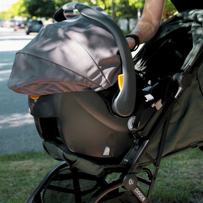 Oxygen v2 Stroller - CAR SEAT COMPATIBLE