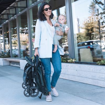 Oxygen v2 Stroller One-Hand Fold - Lifestyle